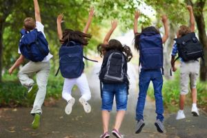Doar trei zile de şcoală în prima săptămână din iunie 2026. Programul complet al elevilor