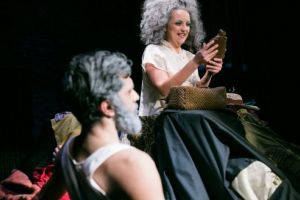 „Ce zile frumoase!”: ultima reprezentaţie, la Teatrul Studio