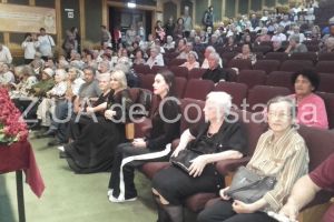 Imagini de la eveniment. Seniorii Constantei premiati in cadrul unei festivitati organizate la Casa de Cultura (galerie foto)