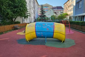 90% dintre locurile de joacă din oraş, vandalizate. Ce va face Primăria