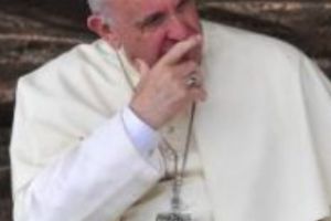Papa Francisc apără Islamul: A-l pune pe picior de egalitate cu terorismul, este o glumă