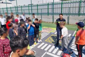 Activităţi preventive organizate în mai multe şcoli mureşene