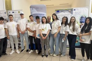 Elevi din Bihor, premiaţi la etapa naţională a concursului „Știu şi aplic”