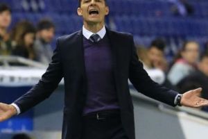 UMILIT PUBLIC, un fost antrenor de la FCSB răspunde: „Vorbeşte aiurea. Nu este un om coerent în ceea ce zice”