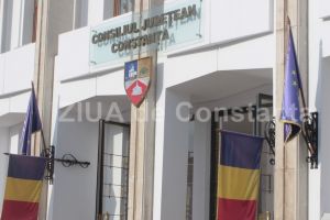 Se naste o noua oportunitate pentru vanatorii de functii. Asociatia de Dezvoltare Intercomunitara Turism Dobrogea! Cine sunt membrii fondatori si care este scopul acesteia? (document)