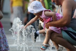 METEO: În intervalul iunie – august, valori termice peste norme şi deficit de precipitaţii