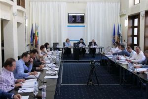 Consilierii locali din Târgu-Mureş, convocaţi la şedinţă