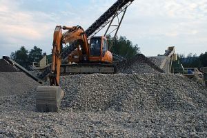 Exploatare de agregate minerale şi amenajare piscicolă şi de agrement, în Ideciu de Jos