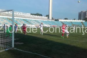 Imagini de la eveniment:  La Constanta se joaca meciul promovarii. SSC Farul, la un punct de Liga a 2-a (galerie foto)