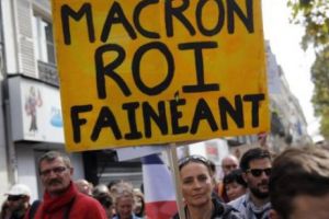 Macron, triumf asupra opoziţiei: Manifestaţiile împotriva lui, eşec pentru organizatori 