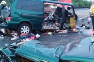 Trupurile celor nouă români morţi în accidentul rutier din Ungaria, repatriate sâmbătă 