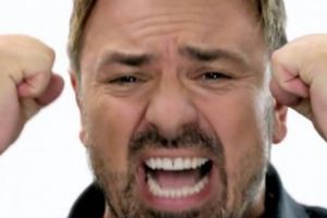 Brenciu, în pericol de moarte! Fanii s-au panicat şi au trimis MESAJE DISPERATE. Breaking news