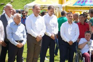 Miniştrii Agriculturii şi Turismului, la sărbătoarea oierilor de pe Valea Someşului (FOTO)