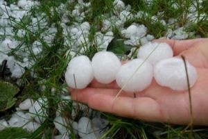 Actualizare avertizare meteo. Vijelii şi grindină mare