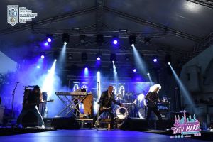 FOTO&VIDEO. EDDA a umplut Piaţa 25 Octombrie până la refuz. Imagini rare!