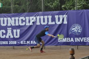 Tenis/ Trofeul Municipiului Bacău. Azi se trage!