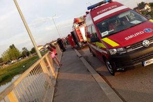 Operatiune de cautare pe Bega dupa un tanar care a intrat sa faca baie si nu a mai iesit