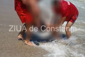 Judetul Constanta:Tanar de 19 ani din Cluj, scos din valuri de salvamari in ultima clipa (galerie foto) 