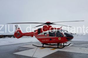 Explozie violenta. Un barbat a murit si alte doua persoane au fost ranite dupa explozia unui proiectil. Intervine elicopterul SMURD