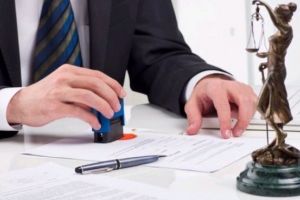 Tarifele notariale pentru autentificarea unor acte ar putea fi negociate de notari direct cu clienţii – PROIECT