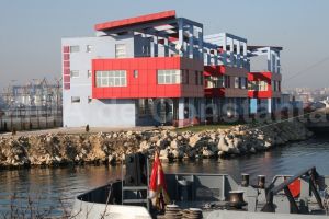 O firma din Bucuresti a obtinut un contract cu Agentia Romana de Salvare a Vietii Omenesti pe Mare. Ce valoare are acesta (document)