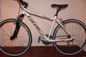 Bicicleta furata din parcare, din zona Pietei 700 din Timisoara