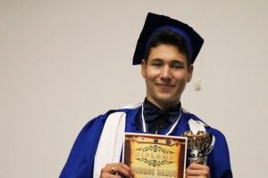 La liceul Danubius – GEORGE BARBU, ȘEF DE PROMOȚIE ȘI JURNALISTUL ANULUI 2018!