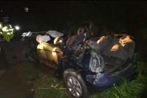 Accident cumplit. Cinci persoane şi-au pierdut viaţa