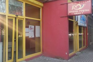 SPARGERE la Oficiul Poştal nr. 7 din Micălaca. Hoţii au furat COLETELE care vin din CHINA (FOTO)