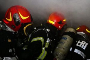 14 incendii si 8 urgente medicale, in Prahova, in minivacanta de Rusalii