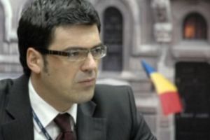 Vicepreşedintele CSM, Codruţ Olaru, acuzat că a ajuns conferenţiar universitar fără să îndeplinească criteriile legale
