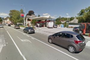 Români tâlhăriţi în autocar, când se întorceau în ţară. Păgubiţii îi acuză pe şoferi de complicitate cu hoţii