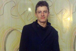 Cine este tânărul omorât în bătaie în Vasile Aaron. Scandal pornit de la o fată