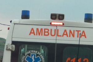 Accident cu trei răniţi în Fărăgău