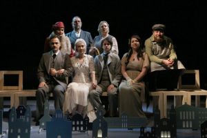 Actorii arădeni se întorc premiaţi de la festCO Bucureşti