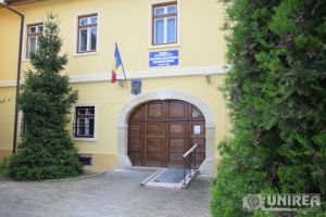 „Școala prietenoasă”: Proiect pentru prevenirea şi reducerea abandonului şcolar timpuriu şi promovarea accesului egal la învăţământul preşcolar şi şcolar, în judeţul Alba