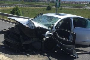 FOTO. Trei persoane rănite în urma unui accident produs pe Autostrada Sibiu – Deva