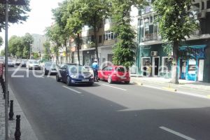 Pericol in trafic pe bulevardul Tomis din Constanta. Cum a fost surprins un conducator auto (galerie foto) 