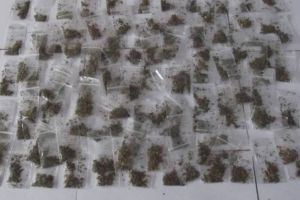 Bărbat prins cu zeci de plicuri cu droguri, în Baia Mare. ,,Marfa”, achiziţionată în municipiul Satu Mare