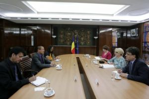 Ambasadorul Republicii India, Thanglura Darlong, a fost primit de catre prim-ministrul Viorica Dancila, la Palatul Victoria