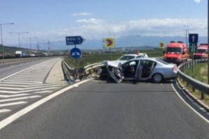 SIBIU. Accident grav cu trei victime pe autostradă! În ce stare se află răniţii