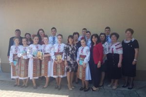 Mesajul unităţii, promovat printr-un parteneriat între şcoala din Fântâna Mare şi cea ...