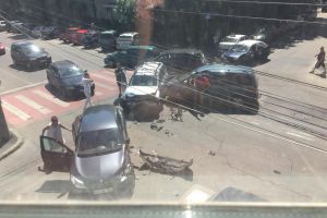 FOTO. Accident cu trei maşini în Cluj. Sătmăreni implicaţi!