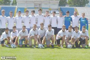 FOTO, Unirea Alba Iulia, campioană judeţeană la juniori C | Echipa lui Gică Bran, reprezintă Alba la etapa de zonă