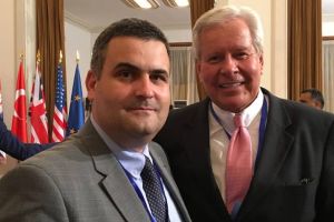 Întărirea parteneriatului strategic cu SUA, unul dintre obiectivele senatorului Gabriel Leş