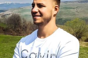 Studentul pasionat de mecanică