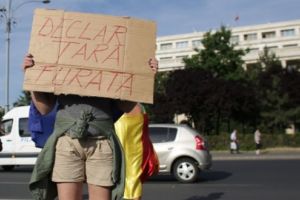 Protest in Capitala dupa decizia CCR in cazul revocarii sefei DNA