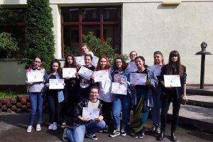 Elevii deveni pe podium la cinci competiţii regionale şi naţionale