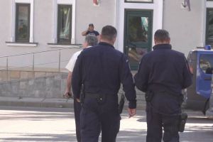 Percheziţii la Direcţia Silvică şi Garda Forestieră, într-un dosar privind Schweighofer ...