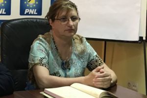 La bani înainte, la muncă înapoi!